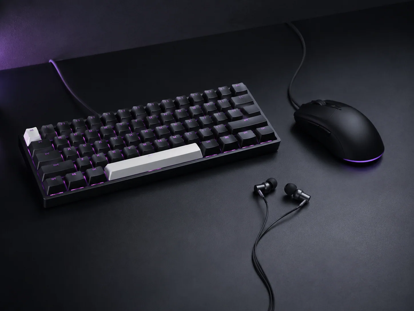 Setup gamer com periféricos selecionados pela XMG Imports